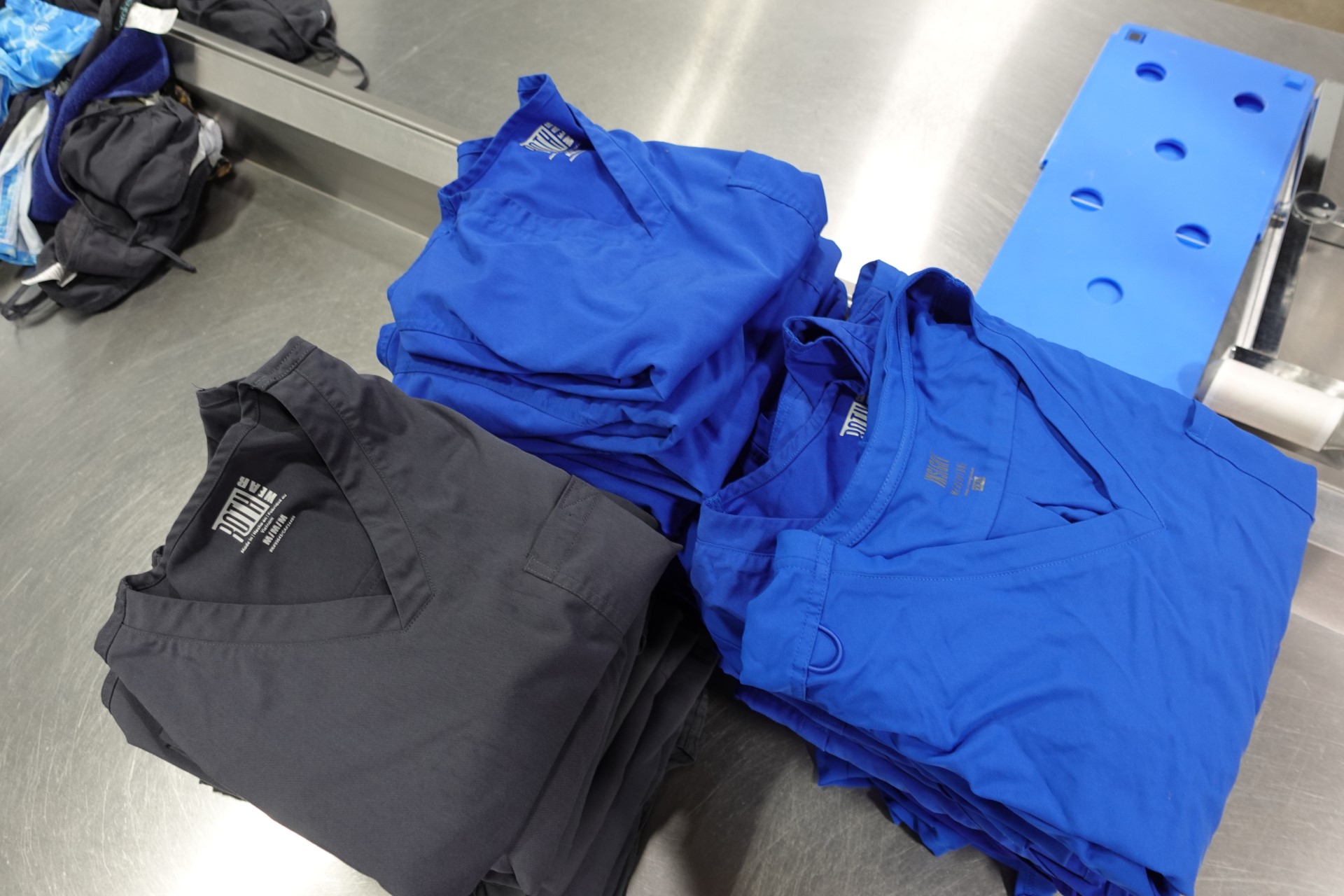 commercial laundry medical office clinic and veterinary laundry service